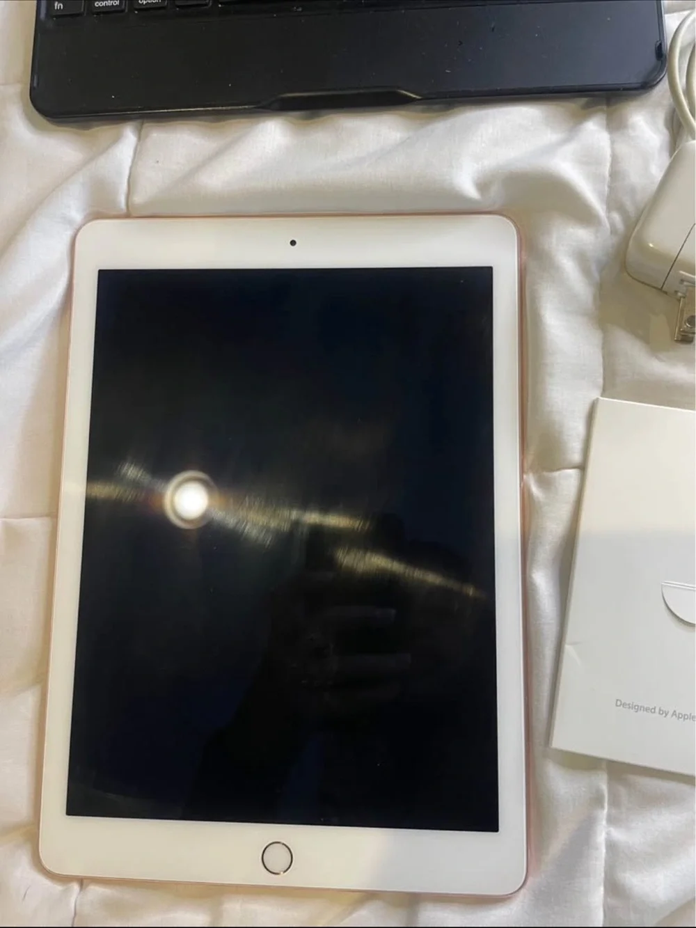 Apple iPad Rose Gold with Keyboard Case and Charger